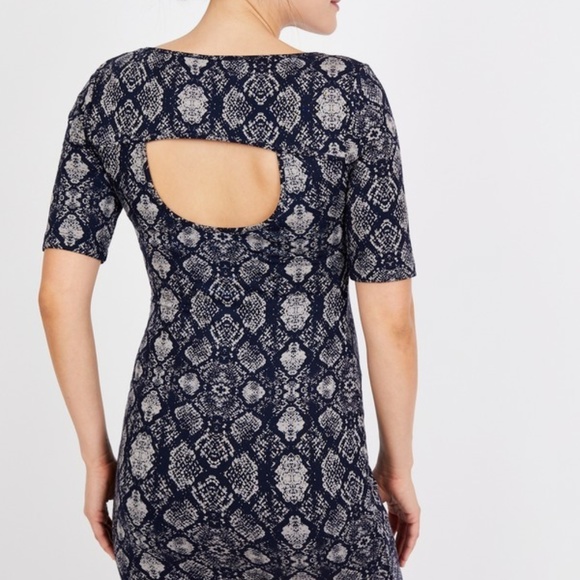 NEW Tart Open Back Snake "Jasmine" Maternity Dress - Picture 4 of 5